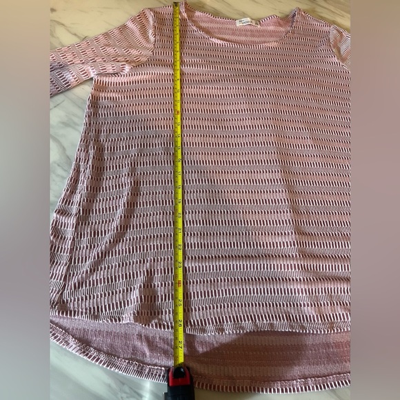 89th + Madison Women’s Quarter Sleeve Plus Size 2XL Rose Color Blouse NWT - Picture 6 of 7